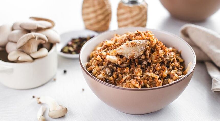 Sarracene wheat with meat